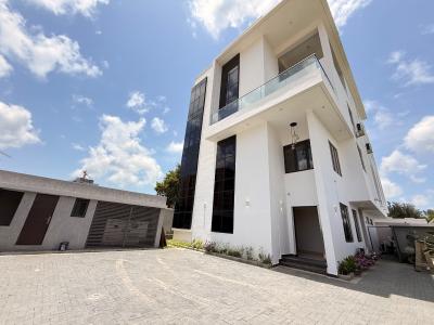Luxury 5 Bedroom Fully Detached House with Excellent Facilities, Banana Island, Ikoyi, Lagos, Detached Duplex for Sale