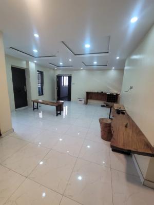 Beautiful Luxurious Juicy 3 Bedroom Flat, Lekki Phase 1, Lekki Phase 1, Lekki, Lagos, Terraced Duplex for Rent