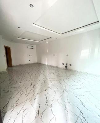 Spacious Fully Serviced 4 Bedrooms Terraced Duplex with BQ — Lekki Phase 1, Lekki, Lagos