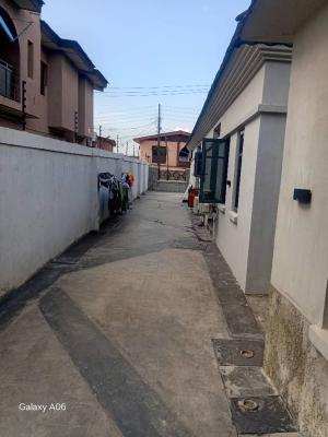 Executive 2 Bedrooms with Pop, Tayo Bello Estate, Fish Pond, Agric, Ikorodu, Lagos, Flat / Apartment for Rent