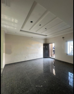 Decent & Spacious 3 Bedroom Apartment in Gbagada, Gbagada, Gbagada, Lagos, Flat / Apartment for Rent