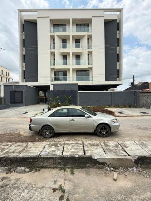 Premium Upscale 3 Bedroom Apartment with Bq, Lekki Phase 1, Lekki, Lagos, Block of Flats for Sale