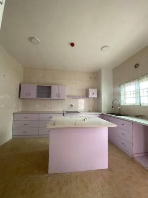 Newly Renovated 3bedroom Flat on Ground Floor with a Room Bq, Lekki Phase 1, Lekki, Lagos, Flat / Apartment for Rent