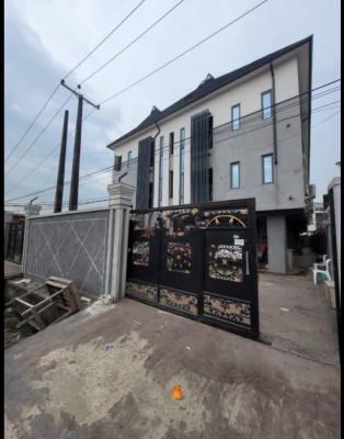 Executive 2 Bedroom Flat, Charlie Boy, Gbagada, Lagos, Flat / Apartment for Rent