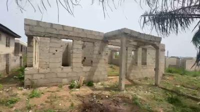 Uncompleted 3-bedroom Flat   on Half Plot of Dry Land, Mowonla, Ikorodu, Ikorodu, Lagos, Detached Bungalow for Sale