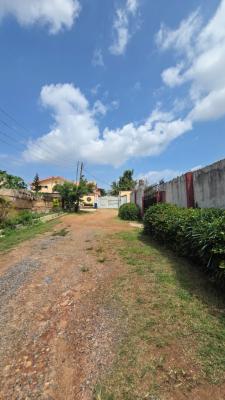 Residential Land Measuring Approximately 710sqm Located, Located Within a Gated Estate, Just Off The Main Road at Sharp Corner,, Ibadan, Oyo, Land for Sale