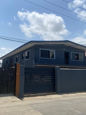 Serviced 3 Bedroom Flat, Behind Maryland Mall, Sunmola Street, Maryland, Lagos, Flat / Apartment for Rent
