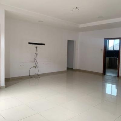 Decent and Fully Serviced 3 Bedroom Apartment on 2nd Floor, Lekki Phase 1, Lekki, Lagos, House for Rent