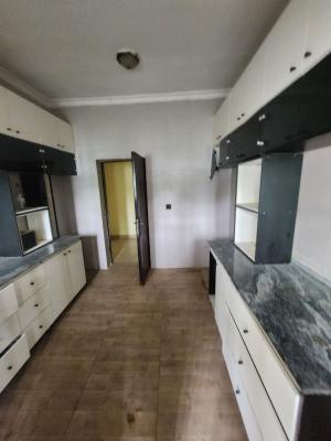 Service 3bedroom Flat with Selfco Bq, 1st Floor, with Ac & Gen,tarred, Jabi Main( Tarred Rd, Jabi, Abuja, Flat / Apartment for Rent
