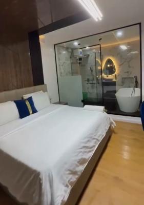 Luxury Furnished  Studio Apa7., Off Freedom Way, Lekki Phase 1, Lekki, Lagos, Flat / Apartment for Sale