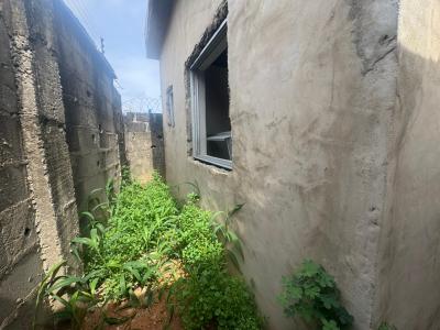 a 300sqm Plot with a Structure, in an Estate Off College Rd, Ogba, Ikeja, Lagos, Residential Land for Sale