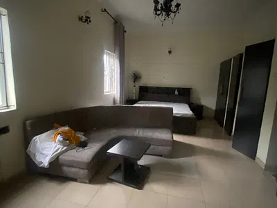 Super Spacious Self Contain, Flood Free All Season Long