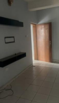 Nice 1bedroom Flat, 1st Floor,  Tarred Rd, Jabi Main(tarred Rd), Jabi, Abuja, Flat / Apartment for Rent