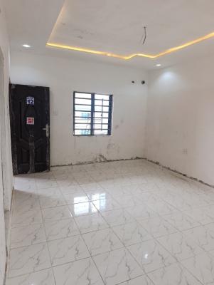 Nice and Spacious 1bedroom Apartment, Off Pedro Road Close to Charlie Boy Gbagada, Shomolu, Lagos, Flat / Apartment for Rent
