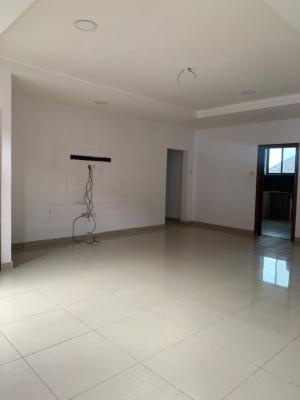 3bedroom Flat on The 2nd Floor Within a Service Mini Estate., Lekki Phase 1, Lekki, Lagos, Flat / Apartment for Rent