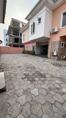Spacious 5 Bedroom Duplex, Lekki Phase 1, Lekki, Lagos, Commercial Property for Rent