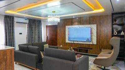 Cozy 3 Bedroom with Pool, Victoria Island (vi), Lagos, Flat / Apartment Short Let