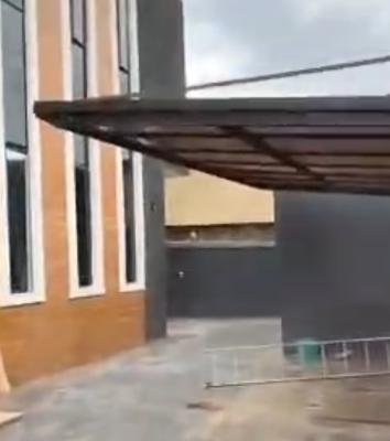 4 Bedroom Fully Detached Duplex with Bq    *location Magodo Phase 2*, Gra Phase 2, Magodo, Lagos, Detached Duplex for Sale
