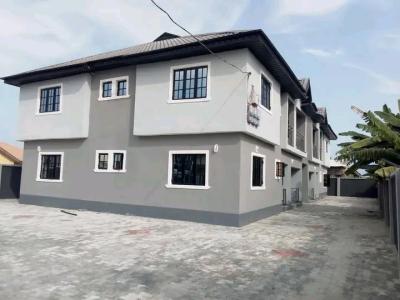 Lovely 3bedroom Flat Upstairs, Alashe Palace Estate, Ogombo, Ajah, Lagos, Flat / Apartment for Rent