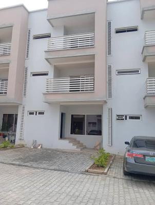 4-bedroom Terrace Duplex with 1-room Bq, Utako, Abuja, Terraced Duplex for Rent