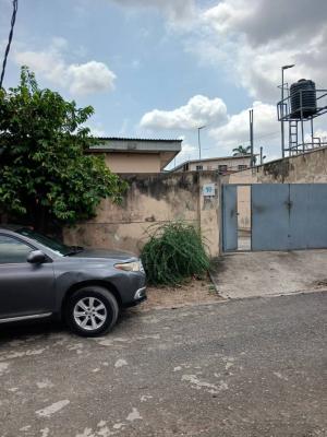 4 Bedroom Bungalow in a Quiet and Serene Environment  *location*:, Olatunde Ayoola Avenue, Anthony, Anthony, Maryland, Lagos, Detached Bungalow for Sale