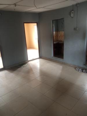 2bedroom, Orile Iganmu, Surulere, Lagos, Flat / Apartment for Rent
