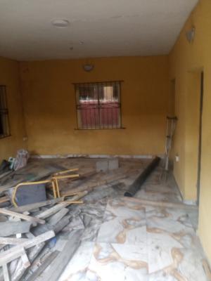 3bedroom, Orile Iganmu, Surulere, Lagos, Flat / Apartment for Rent