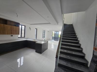 Newly Built 2-bedroom Massionette, Off Admiralty Way, Lekki Phase 1, Lekki, Lagos, Flat / Apartment for Sale