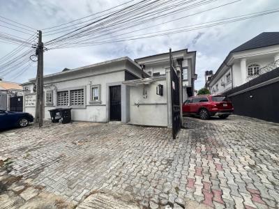 5 Bedroom Semi-detached Duplex with 2 Bq, Lekki Phase 1, Lekki, Lagos, Semi-detached Duplex for Rent