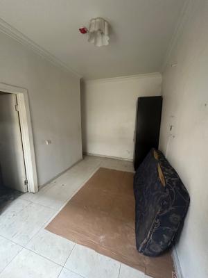 Room in a Shared Apartment, Chevy View Estate, Lekki, Lagos, Self Contain (single Rooms) for Rent