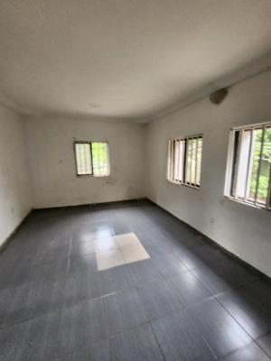 Spacious 1bedroom Flat, 1st Floor. Private Compound, Tarred, Wuse Zone(tarred Rd), Wuse, Abuja, Flat / Apartment for Rent
