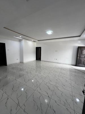 Spacious 3 Bedroom Apartment Ground Floor, Lekki Phase 1, Lekki, Lagos, Flat / Apartment for Rent