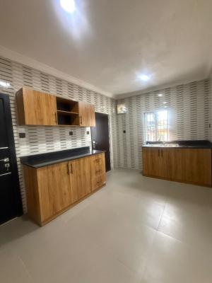 Lovely 3bedroom Flat, Ijesha, Surulere, Lagos, Flat / Apartment for Rent