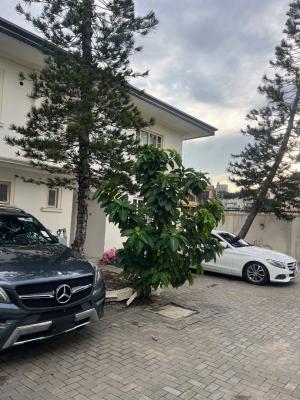 Semi Furnished 4 Bedroom Maisonette with Bq, Michael Cole Off Admiralty, Lekki Phase 1, Lekki, Lagos, Flat / Apartment for Rent