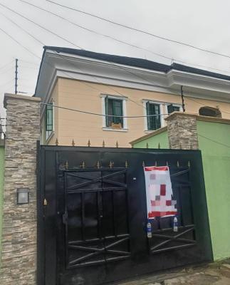 Well-maintained ,neat 2 Bedroom Apartment in a Secure Estate, Lekki Phase1, Lekki, Lagos, Flat / Apartment for Rent