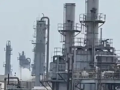 Functional Oil & Gas Service Company with License
