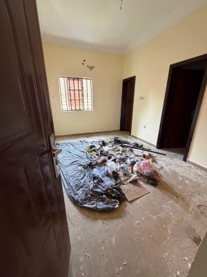 Neatly Built Sefcontain, Dawaki, Gwarinpa, Abuja, Flat / Apartment for Rent