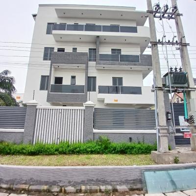 3 Bedroom Luxury Apartment with Swimming Pool, Lekki Phase 1, Lekki, Lagos, Flat / Apartment for Sale