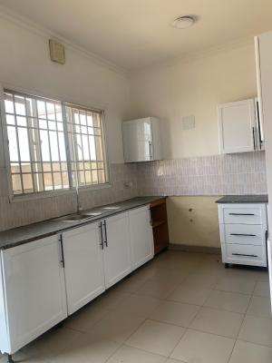 Beautiful Luxurious 3 Bedroom Apartment with a Bq in a Gated Estate, Lekki Phase 1, Lekki, Lagos, Flat / Apartment for Rent