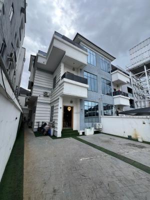 Exquisite Luxury Furnished  5 Bedroom Triplet, Chevron , in a Very Secured Estate ., Lekki, Lagos, Detached Duplex for Rent