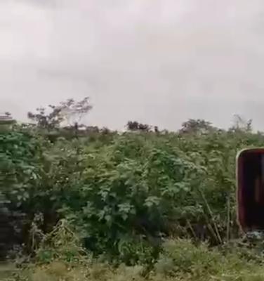 100acre of Land Along Lagos Ibadan Express Way, 100acre of Land Along Lagos Ibadan Express Way  20mins Drive From Ibad, Ibadan, Oyo, Mixed-use Land for Sale
