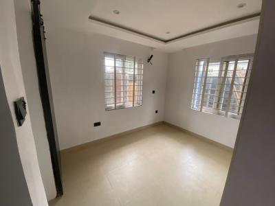 Luxury 3-bedroom Apartment with Bq  - ₦265m Distress Price, Admiralty Way Lekki Phase 1, Lekki Phase 1, Lekki, Lagos, Flat / Apartment for Sale