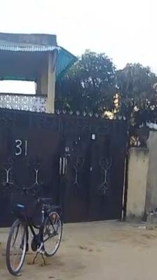 Demolishable Or Retainable Block of Flats Sitting on 1,200sqm Land., Surulere, Lagos, Land for Sale