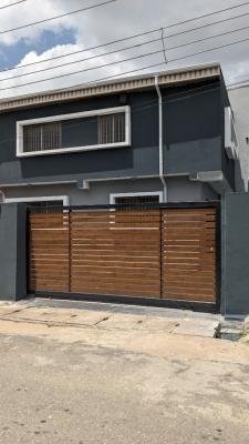 Luxury & Well-spacious 5-bedroom Semi-detached Duplex, Maryland, Lagos, Semi-detached Duplex for Sale