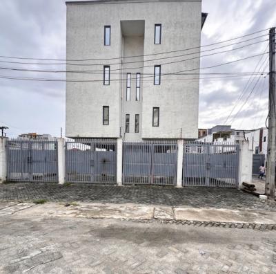 Luxury Maissonete on Last Floor, Lekki Phase 1, Lekki, Lagos, Flat / Apartment for Rent