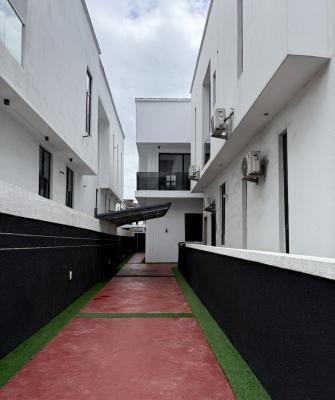 4 Bedroom Semi-detached Duplex with Bq, Lekki Phase 2, Lekki, Lagos, Semi-detached Duplex for Sale