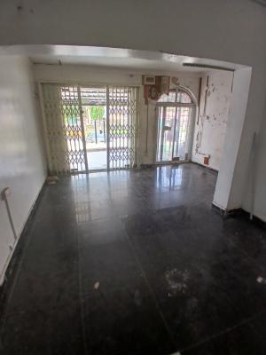 Spacious Shop for Lease, 4th Avenue, Gwarinpa, Abuja, Shop for Rent