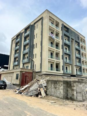 Elegant 2 Bedroom Apartment with Pool, Gym, Elevator, Central Gas Syst, Lekki Phase 1, Lekki, Lagos, House for Sale