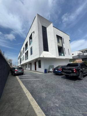 Beautiful Two (2) Bedroom Apartment, Lekki Phase 1, Lekki, Lagos, Flat / Apartment for Sale