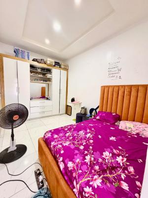 Fully Furnished and Fully Serviced  Queens Room with Pool and Gym, Before Orchid Enyo Filling Station By Lekki 2nd Toll Gate, Lekki, Lagos, Flat / Apartment for Rent